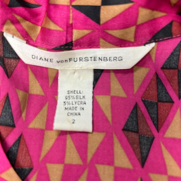 Diane von Furstenberg Pink Laurie Geometric Silk Neck Bow Tie Sheath Dress Sz 2 - Picture 4 of 13